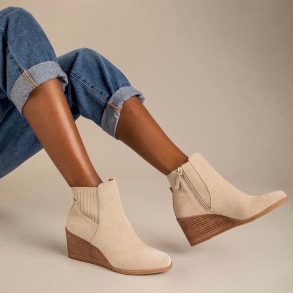 ✨New TOMS Sadie Suede Wedge Booties Sand Beige Size 7 - Picture 12 of 12